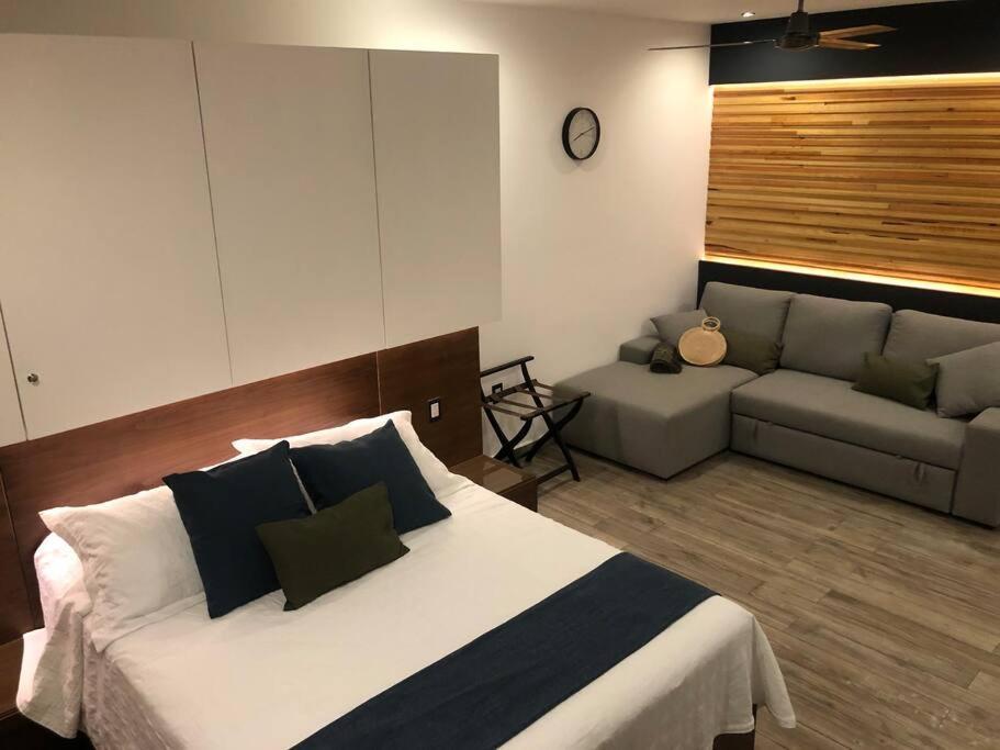 Workspace-reliable Wifi-ac Close To Everything Apartamento
