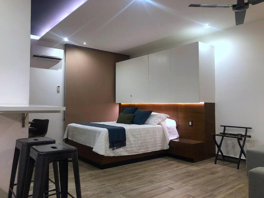 Workspace-reliable Wifi-ac Close To Everything Apartamento